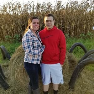 Meet your Posher, Christian